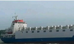 Update: ship carrying livestock from Puntland was attacked off the coast of Yemen.