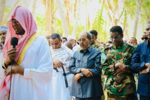 Somali President marks Eid al-Fitr with troops in newly liberated town in Lower Shabelle region